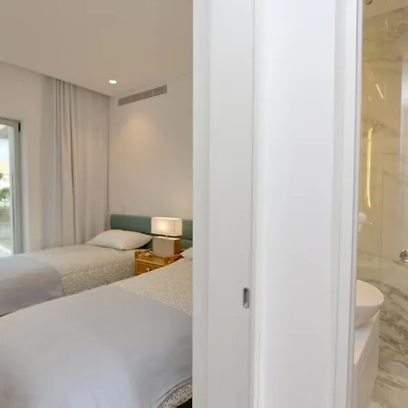 아파트 24 B3 - Cleverdetails, Luxury 2 Bedroom Located In A Short Walking Distance To The Marina, Falesia And Supermarket