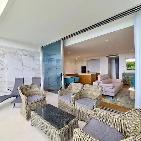 24 B3 - Cleverdetails, Luxury 2 Bedroom Located In A Short Walking Distance To The Marina, Falesia And Supermarket