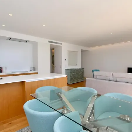 아파트 24 B3 - Cleverdetails, Luxury 2 Bedroom Located In A Short Walking Distance To The Marina, Falesia And Supermarket 빌라모라