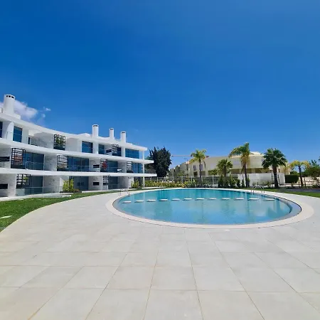 Apartment 24: Luxury Marina Near Falesia *