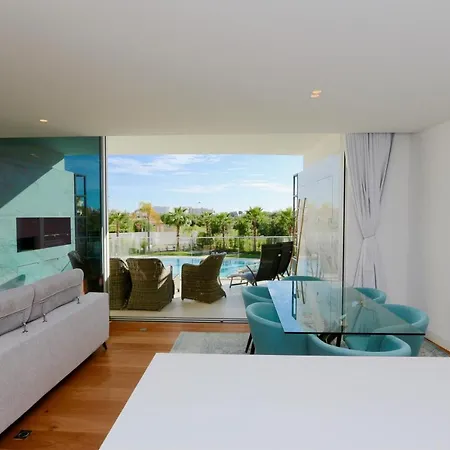 24 B3 - Cleverdetails, Luxury 2 Bedroom Located In A Short Walking Distance To The Marina, Falesia And Supermarket *